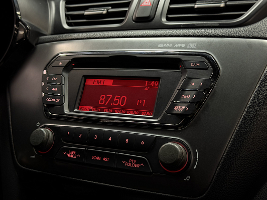 Kia Rio Luxe, 2011 года, пробег 131000 км