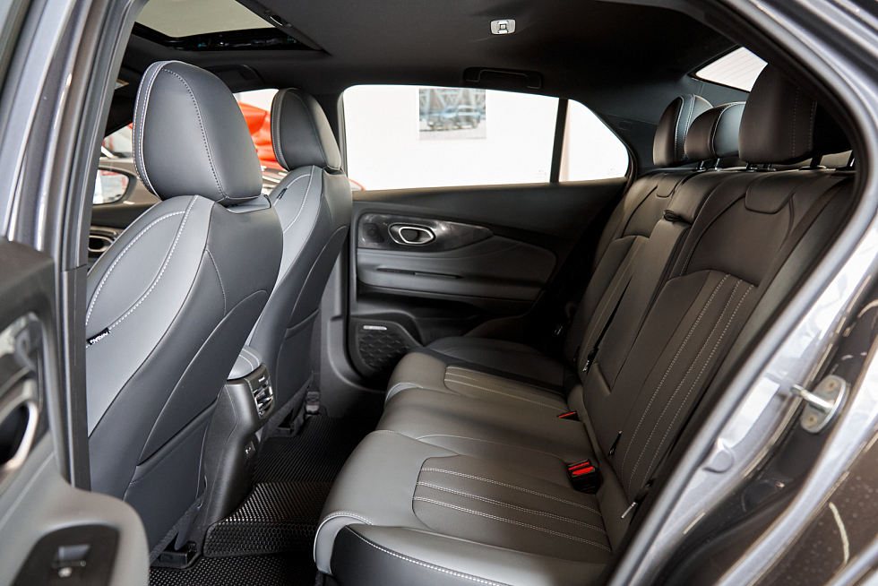 GAC Empow GL S-style, черный