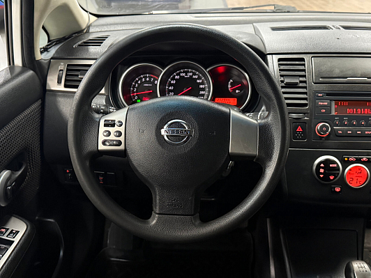 Nissan Tiida Elegance, 2013 года, пробег 202921 км