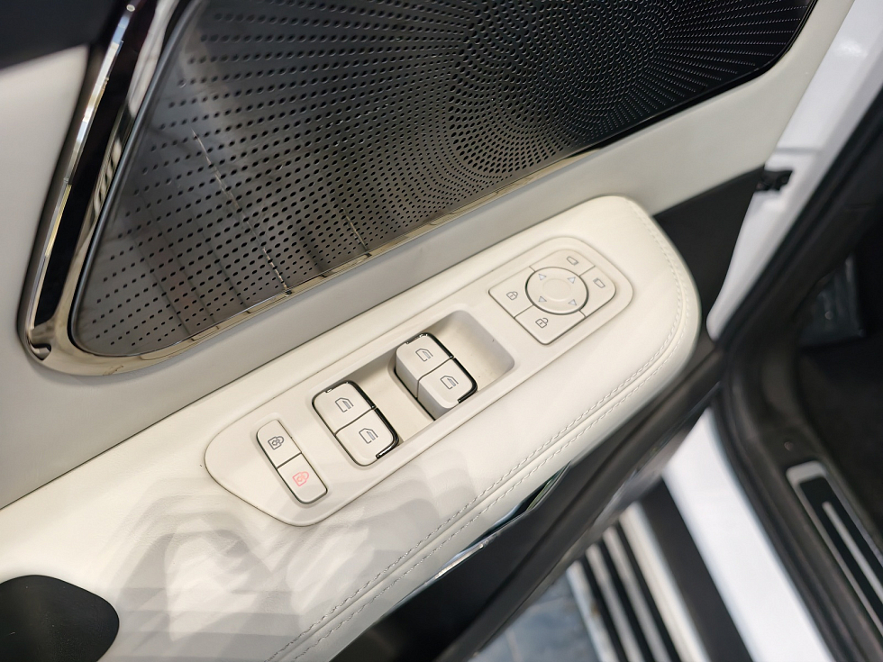 Rox 01 Business Lounge, белый