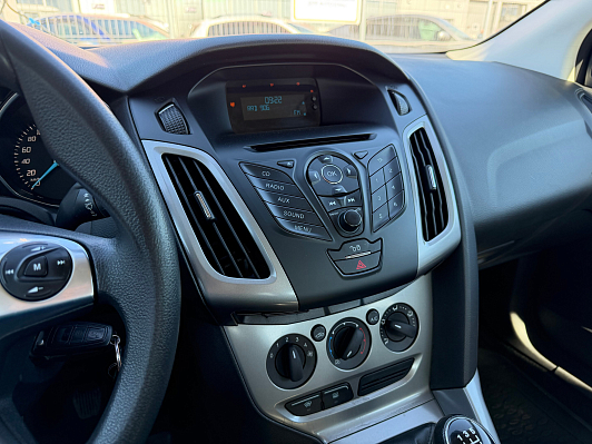 Ford Focus Trend, 2012 года, пробег 90900 км