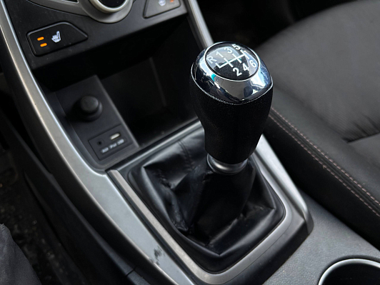 Hyundai Elantra Base, 2015 года, пробег 160012 км