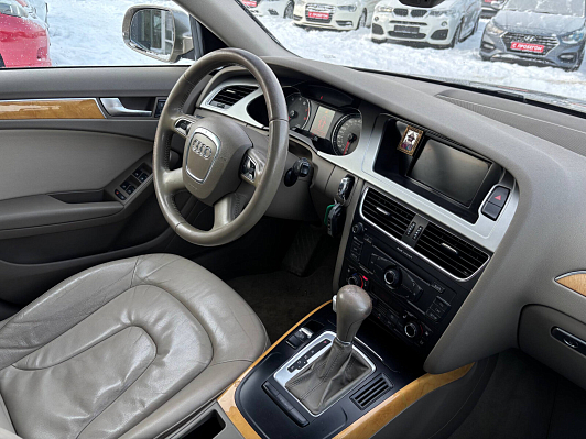 Audi A4, 2010 года, пробег 219615 км