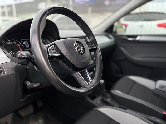 Skoda Rapid Ambition, 2019 года, пробег 71300 км