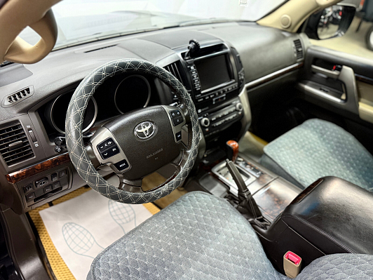 Toyota Land Cruiser, 2011 года, пробег 366802 км