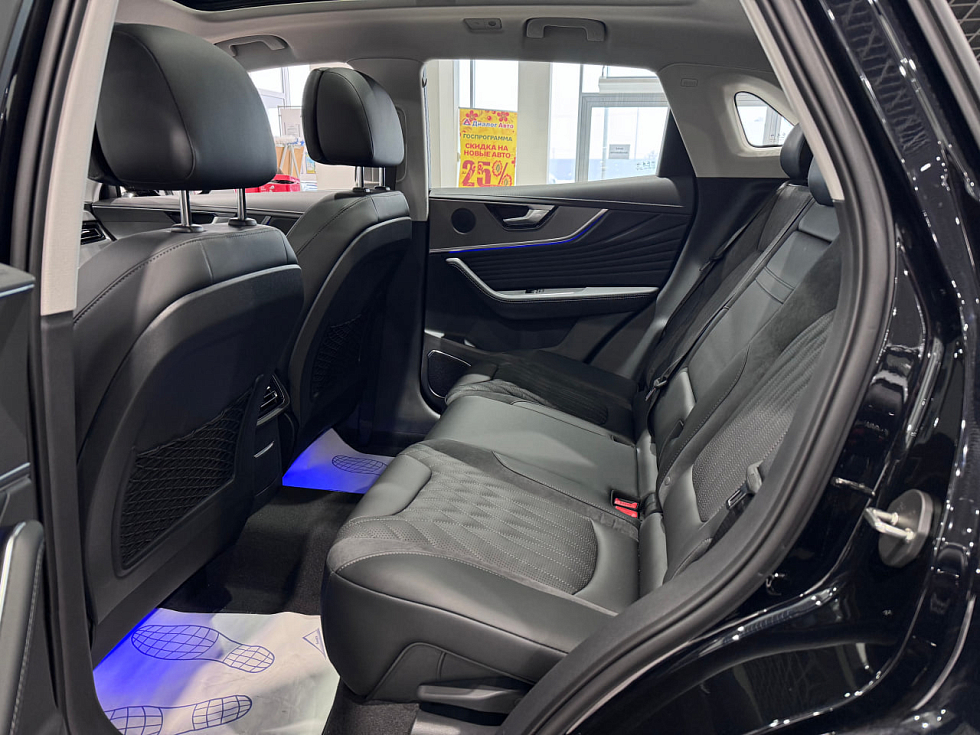 Hongqi HS5 Делюкс (Deluxe), черный