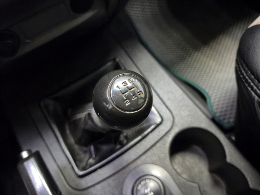 УАЗ Patriot, 2015 года, пробег 76935 км