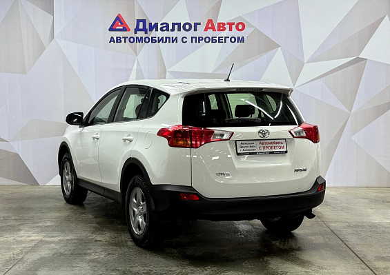 Toyota RAV4, 2014 года, пробег 123830 км