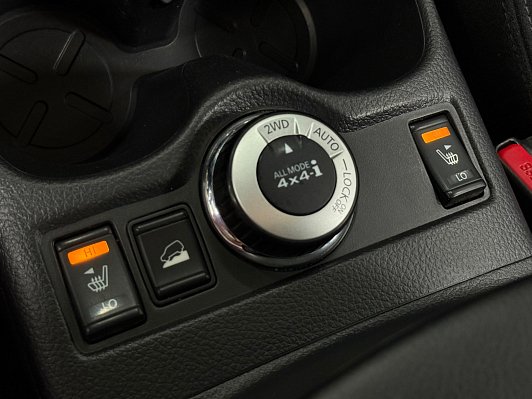 Nissan X-Trail SE, 2016 года, пробег 152895 км