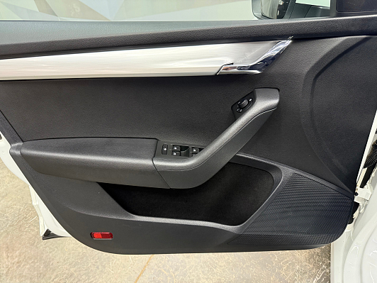 Skoda Octavia Ambition, 2017 года, пробег 71300 км