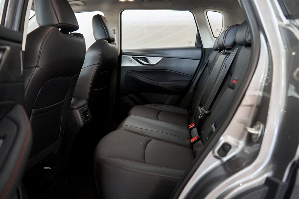 Changan CS35 Plus Tech, серебряный