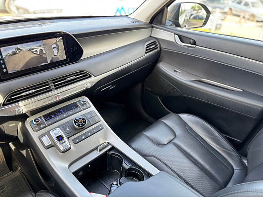 Hyundai Palisade Prestige (8 мест) + Smart Sense, 2021 года, пробег 193065 км