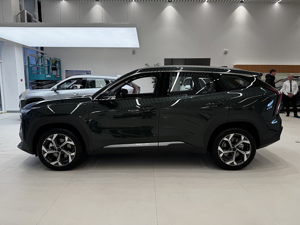 Geely Atlas Флагман, черный