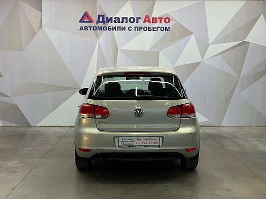 Volkswagen Golf Trendline, 2011 года, пробег 158004 км