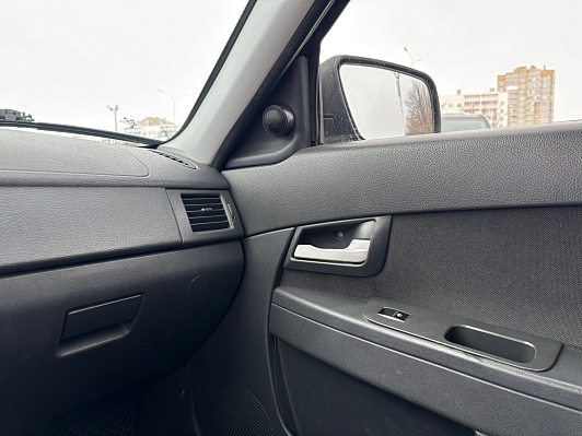 Lada (ВАЗ) Priora Люкс, 2013 года, пробег 135459 км