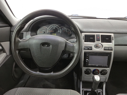 Lada (ВАЗ) Priora Норма, 2013 года, пробег 216283 км