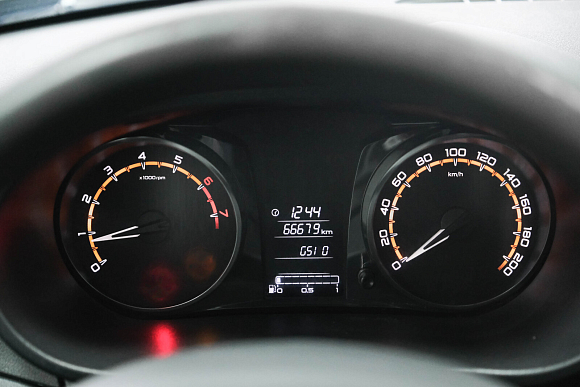 Lada (ВАЗ) Granta, 2019 года, пробег 66600 км