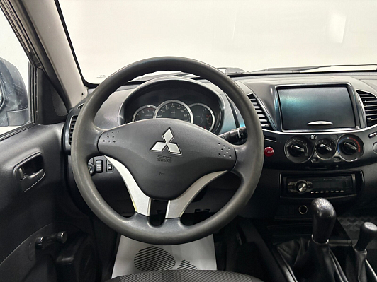 Mitsubishi L200 Invite, 2014 года, пробег 314185 км