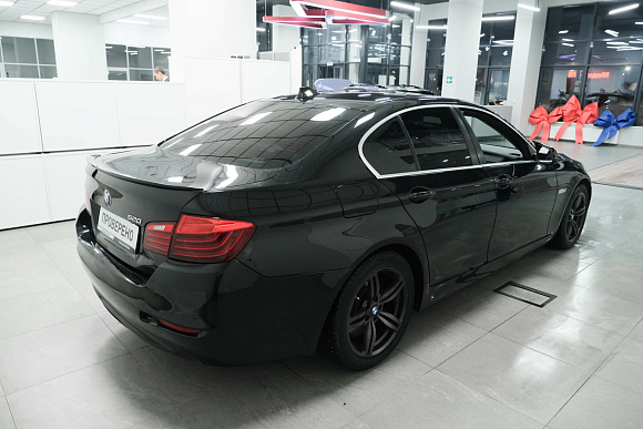 BMW 5 серии, 2014 года, пробег 186538 км