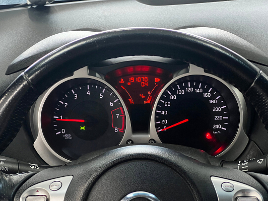 Nissan Juke SE, 2011 года, пробег 191070 км
