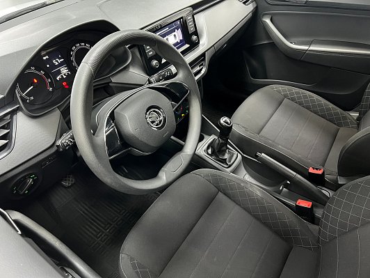 Skoda Rapid Ambition, 2021 года, пробег 77010 км