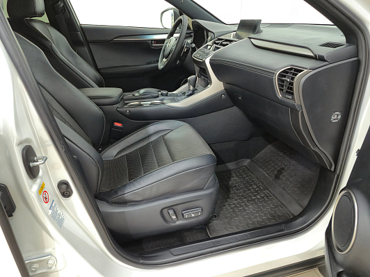 Lexus NX F Sport Luxury, 2016 года, пробег 65450 км