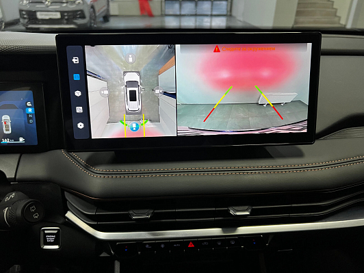 Geely Okavango Флагман, 2024 года, пробег 23000 км