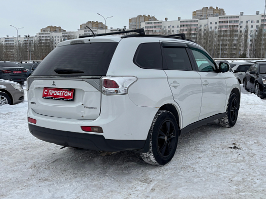 Mitsubishi Outlander Instyle, 2012 года, пробег 206000 км