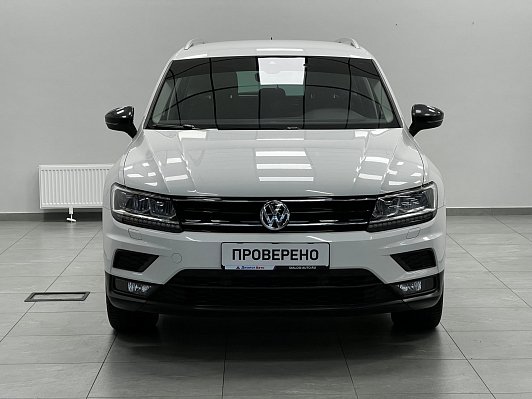 Volkswagen Tiguan Highline, 2019 года, пробег 125699 км
