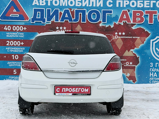 Opel Astra, 2012 года, пробег 234642 км