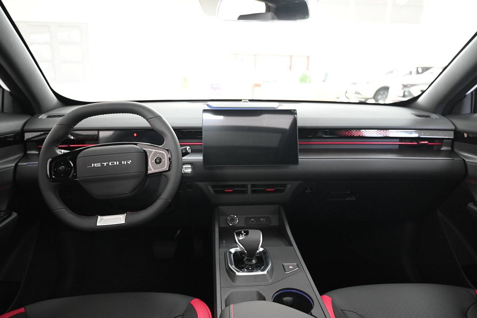 Jetour Dashing Престиж, белый