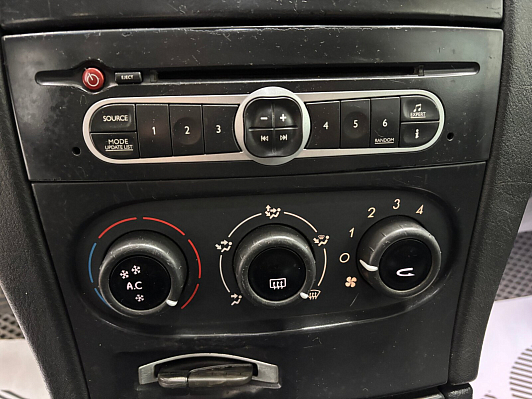 Renault Laguna, 2006 года, пробег 254828 км