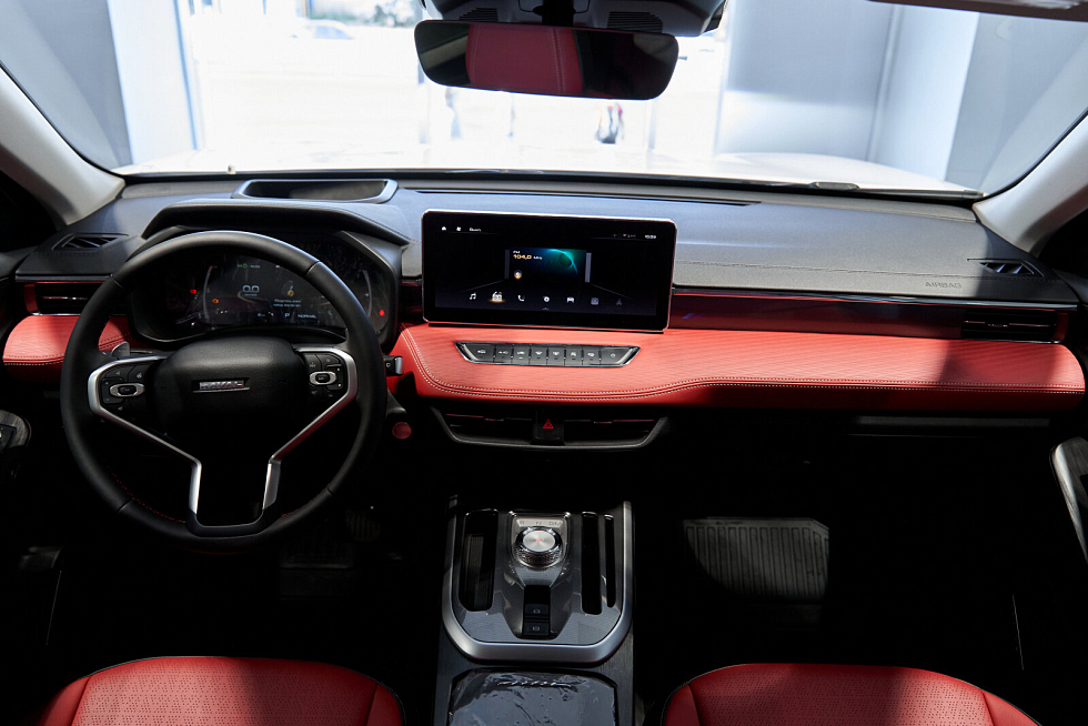 Haval Jolion Техно +, белый