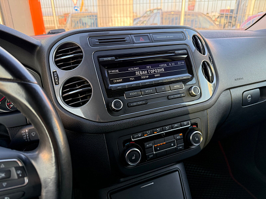 Volkswagen Tiguan Adventure, 2014 года, пробег 199846 км