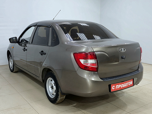 Lada (ВАЗ) Granta, 2015 года, пробег 101749 км