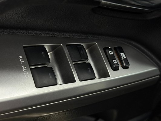 Toyota Land Cruiser, 2013 года, пробег 227623 км