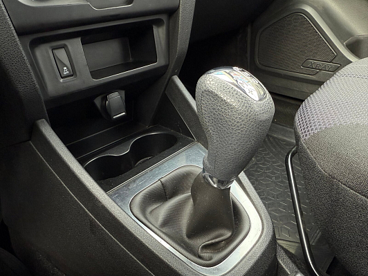 Lada (ВАЗ) XRAY Comfort, 2018 года, пробег 105283 км