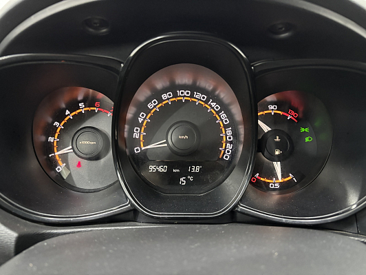 Lada (ВАЗ) Vesta Comfort Image (2017-2019), 2019 года, пробег 95453 км