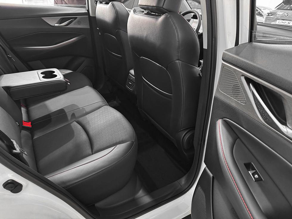 Changan CS35 Plus Техно, белый