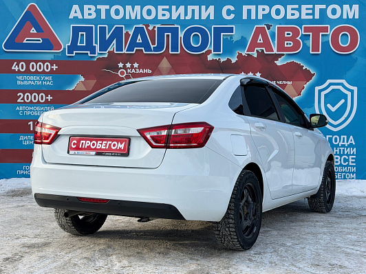 Lada (ВАЗ) Vesta Luxe, 2019 года, пробег 83000 км