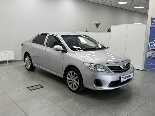 Toyota Corolla, 2011 года, пробег 189371 км