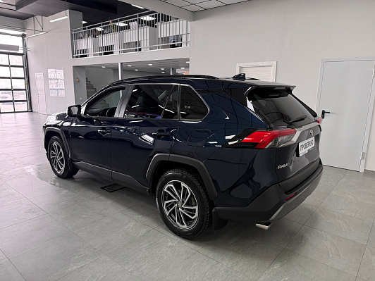 Toyota RAV4 Комфорт, 2020 года, пробег 91349 км