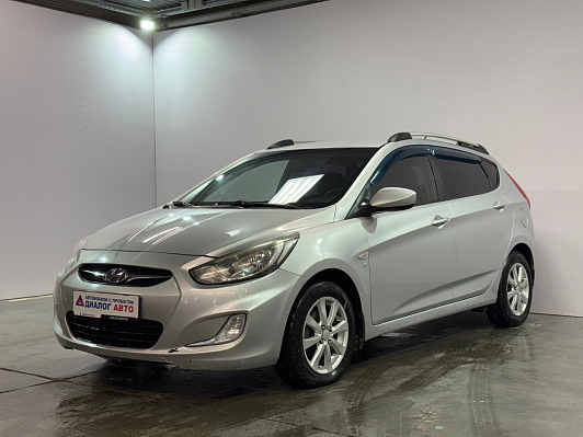 Hyundai Solaris Style, 2013 года, пробег 170000 км