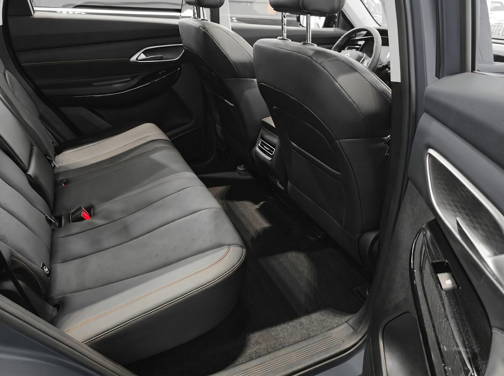 Changan CS75 Pro Техно 7 мест, серый