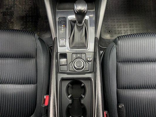 Mazda 6 Active, 2016 года, пробег 179995 км