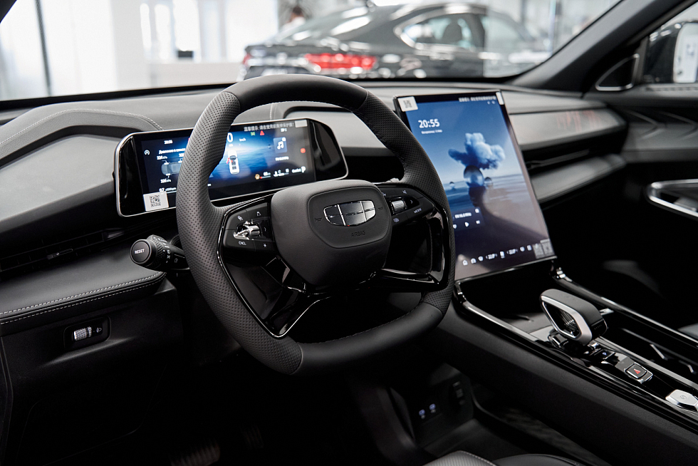 Geely Cityray Флагман, серый