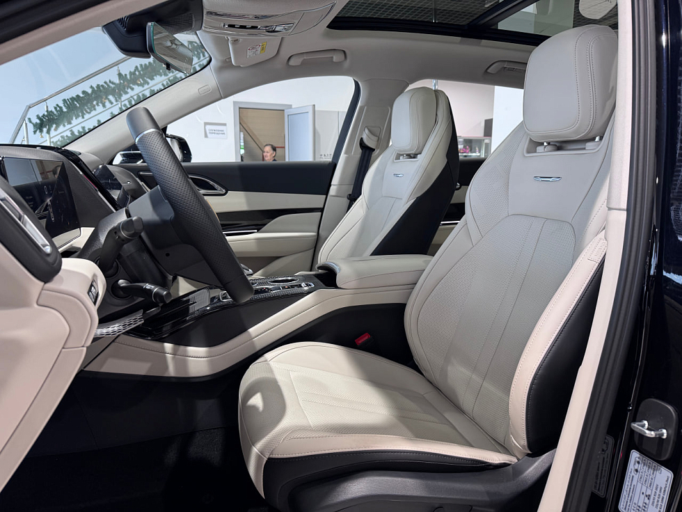 Hongqi HS3 Comfort, черный