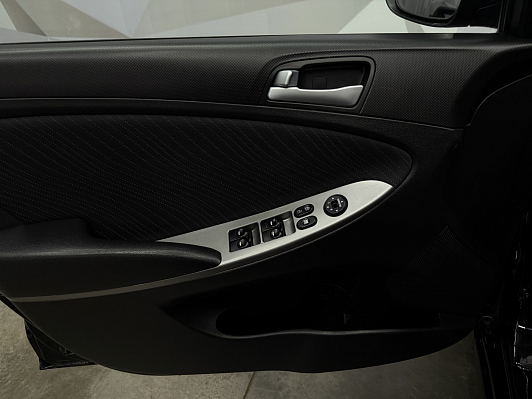 Hyundai Solaris Elegance, 2016 года, пробег 174430 км