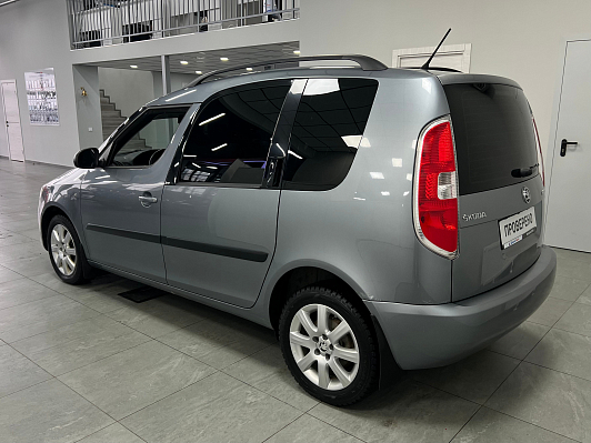 Skoda Roomster Noire, 2013 года, пробег 173000 км