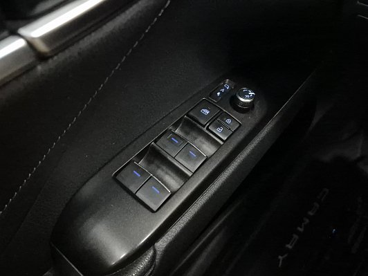 Toyota Camry GR Sport, 2021 года, пробег 51409 км